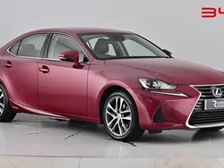 Matador red mica Used 2017 Lexus IS300h Sedan | £15,290 (Fair price)