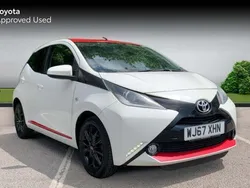 White flash Used 2017 Toyota Aygo x-press Hatchback | £7,740 (Fair price)