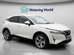 White Used 2023 Nissan Qashqai N-Connecta SUV | £21,300 (Good price)