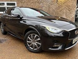 Black Used 2017 Infiniti Q30 Hatchback | £5,495 (Fair price)