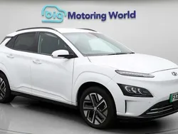 White Used 2022 Hyundai Kona Premium SUV | £13,500 (Good price)
