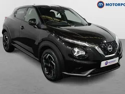 Black Used 2023 Nissan Juke N-Connecta SUV | £15,349 (Fair price)