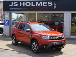 Orange Used 2023 Dacia Duster Journey SUV | £14,940 (Fair price)
