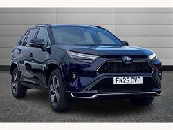 Used 2025 Toyota RAV4 Design SUV | £42,250
