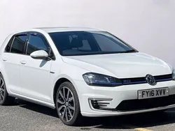 White Used 2016 VW Golf VII GTE Hatchback | £10,695 (Fair price)