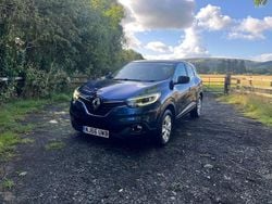 Blue Used 2017 Renault Kadjar Expression+ SUV | £3,900 (Good price)