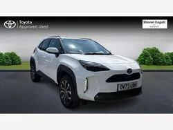White Used 2023 Toyota Yaris Hybrid Design Hatchback | £21,682 (Expensive)