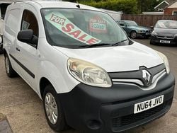 White Used 2014 Renault Kangoo MPV | £3,995 (Super price)