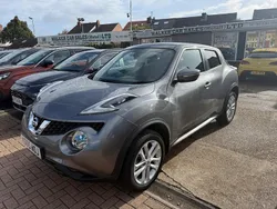 Grey Used 2016 Nissan Juke N-Connecta SUV | £7,995 (Good price)
