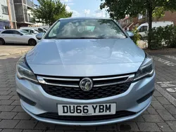 Silver Used 2016 Vauxhall Astra Design Edition Hatchback | £4,501 (Good price)