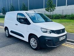 White Used 2020 Peugeot Partner Van | £6,490 (Fair price)