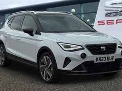 White Used 2023 Seat Arona FR Sport SUV | £17,182 (Fair price)