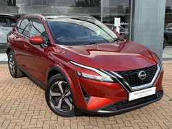 Red Used 2022 Nissan Qashqai N-Connecta SUV | £21,399 (Fair price)