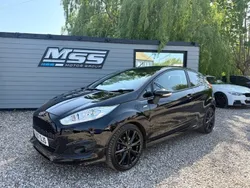 Black Used 2017 Ford Fiesta ST-Line Hatchback | £7,395 (Good price)