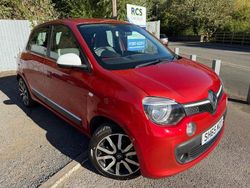 Red Used 2015 Renault Twingo Dynamique Hatchback | £4,299 (Fair price)