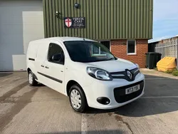 White Used 2021 Renault Kangoo Business MPV | £6,495 (Fair price)