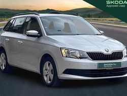 Brilliant silver metallic Used 2016 Skoda Fabia SE Hatchback | £11,174 (Fair price)