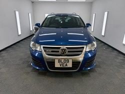 Blue Used 2025 VW Passat R Estate | £10,999