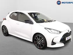 White Used 2022 Toyota Yaris Hybrid Sport Hatchback | £17,999 (Fair price)