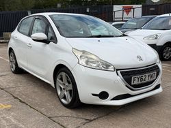 White Used 2012 Peugeot 208 Access Hatchback | £1,499 (Good price)