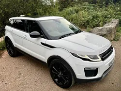 White Used 2016 Land Rover Range Rover evoque SE Estate | £9,950 (Fair price)
