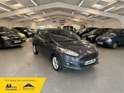 Grey Used 2014 Ford Fiesta Zetec Hatchback | £4,200 (Fair price)