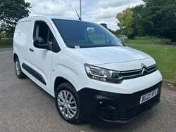 White Used 2022 Citroën Berlingo MPV | £8,995 (Good price)