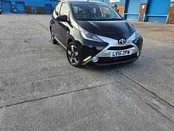 Black Used 2015 Toyota Aygo X-clusiv Hatchback | £6,795 (Fair price)