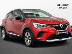 Red Used 2020 Renault Captur Iconic SUV | £11,600 (Fair price)