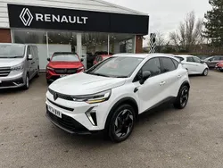 Arctic white New 2024 Renault Captur SUV | £22,990 (A bit pricey)