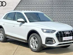 White New 2025 Audi Q5 Sport SUV | £39,014