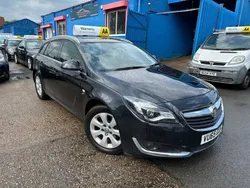 Black Used 2015 Vauxhall Insignia SRi Estate | £2,795 (Good price)