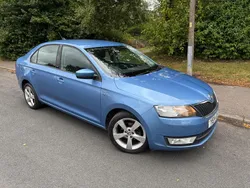 Blue Used 2014 Skoda Rapid SE Hatchback | £3,995 (Fair price)