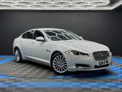 White Used 2015 Jaguar XF Luxury Sedan | £5,190 (Fair price)