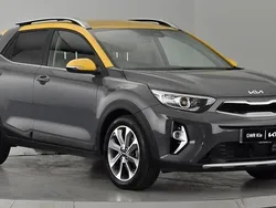 Grey Used 2023 Kia Stonic SUV | £17,200 (Fair price)