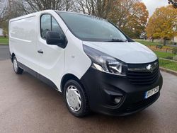 White Used 2017 Vauxhall Vivaro Van | £5,955 (Super price)