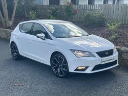 White Used 2013 Seat Leon SE Hatchback | £5,995 (Expensive)