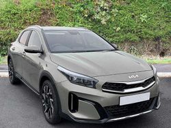 Silver New 2025 Kia XCeed 3 SUV | £21,695 (A bit pricey)