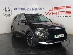 Black Used 2023 Kia Niro Play SUV | £19,488