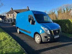 Blue Used 2022 Nissan Interstar Acenta Van | £14,695 (Good price)