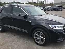 Black Used 2022 VW T-Roc R-line SUV | £22,698 (Fair price)