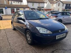 Blue Used 2003 Ford Focus Hatchback | £995 (Fair price)