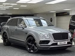 Grey Used 2018 Bentley Bentayga SUV | £53,990 (Super price)