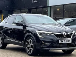 Black Used 2021 Renault Arkana Version S SUV | £15,956 (Fair price)