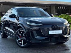 Black Used 2025 Audi Q6 e-tron Performance SUV | £57,990 (Good price)