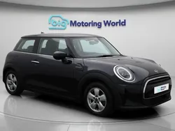 Black Used 2021 Mini Cooper Classic Hatchback | £15,500 (Good price)