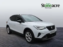 White Used 2022 Seat Arona FR SUV | £14,995 (Fair price)