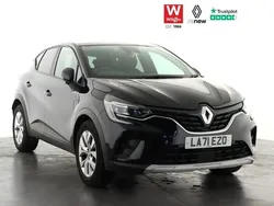 Black Used 2022 Renault Captur Iconic SUV | £12,995 (Fair price)