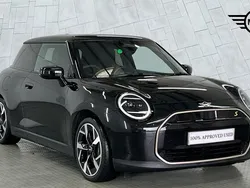 Black Used 2024 Mini Cooper SE Hatch Hatchback | £29,990