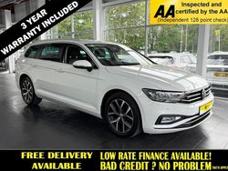 White Used 2019 VW Passat SEL Estate | £14,795 (Fair price)